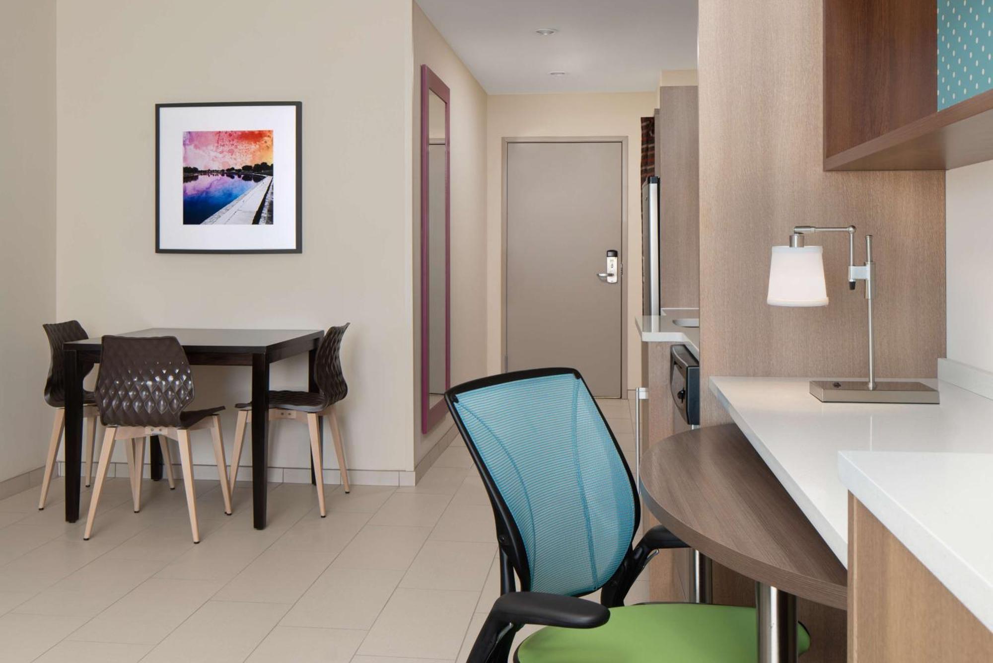 Home2 By Hilton New Mexico Hotel Carlsbad